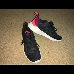 Women’s Adidas size 11